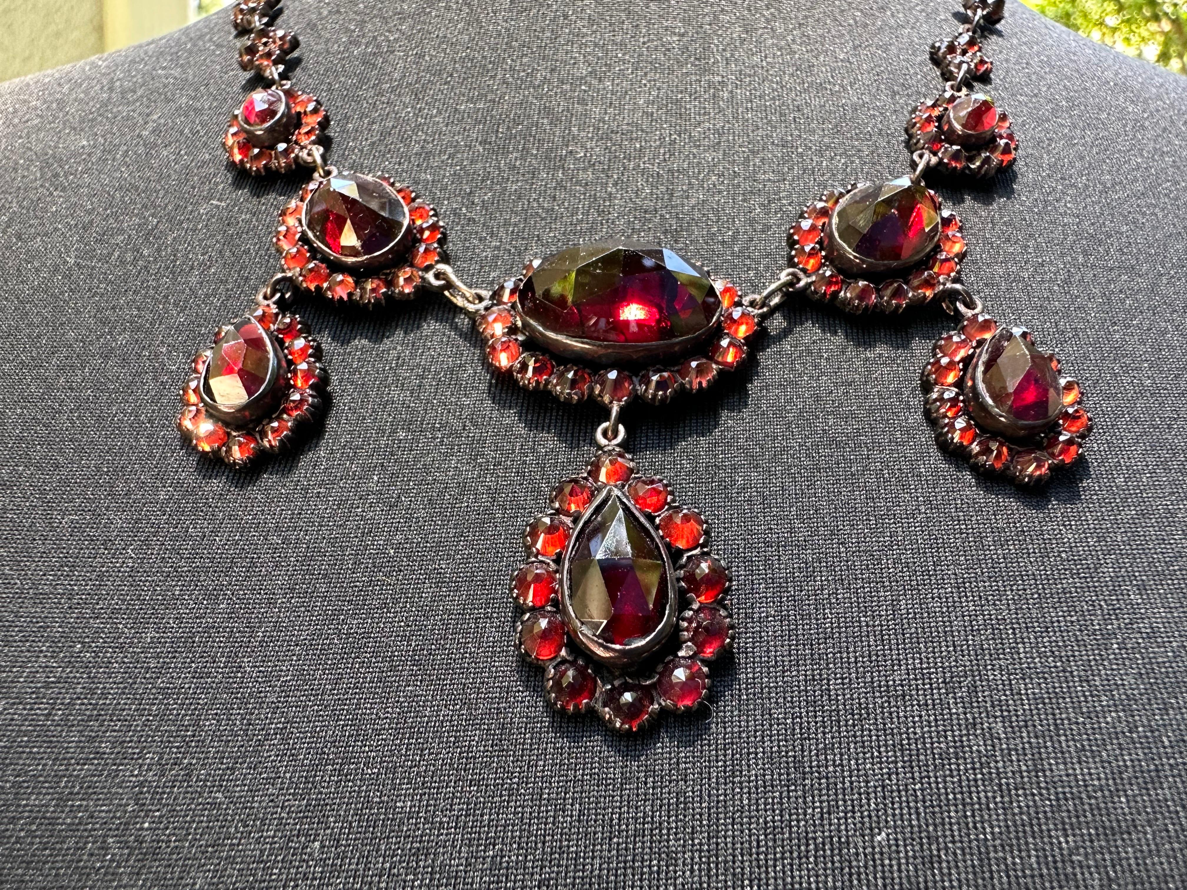 Old European Cut Bohemian Red Garnet Drop Collar Necklace For Sale