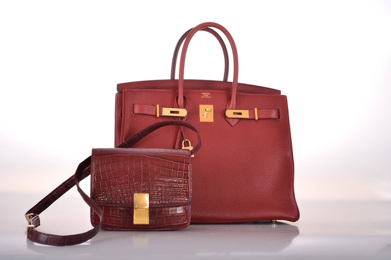 As always, another one of my fab finds! Hermes 35cm VERY RARE ROUGE H WITH INCREDIBLE GOLD HARDWARE.
THE BAG IS BRAND NEW & VERY BEAUTIFUL. 

THIS BAG JUST COMES ALIVE WITH GOLD.

This bag comes with lock, keys, clochette, a sleeper for the