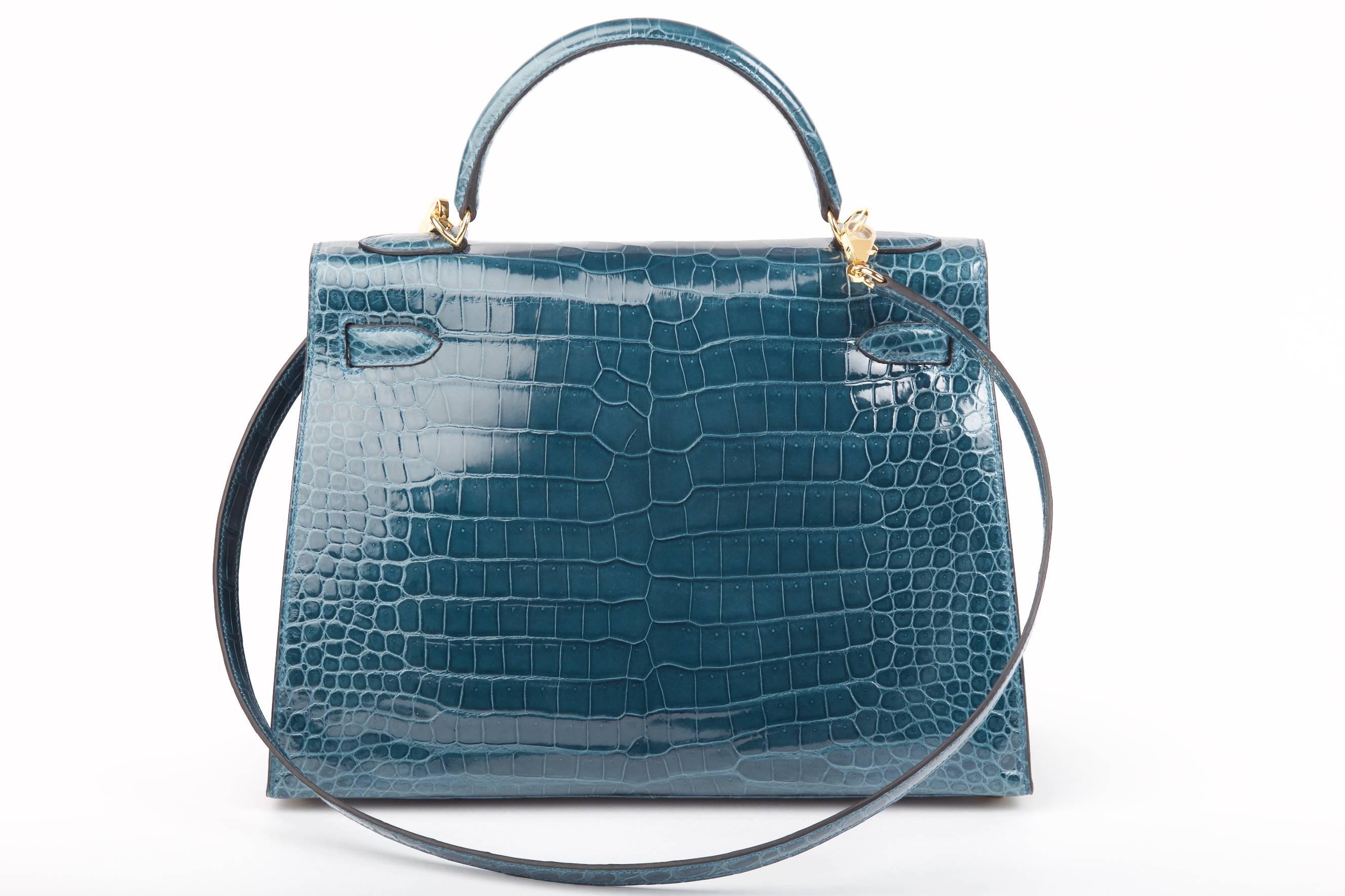 Hermes Kelly 32cm Bag Blue Roi Porosus Crocodile Gold hardware JaneFinds In New Condition In NYC Tri-State/Miami, NY