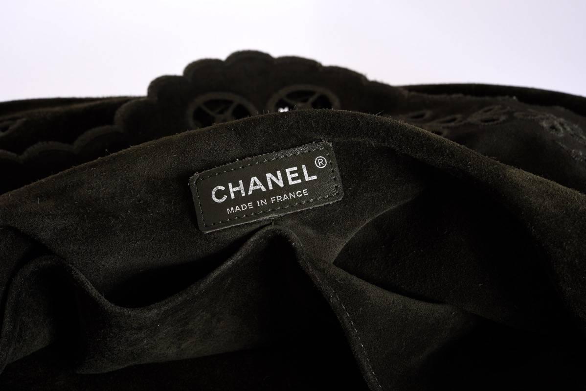Runway Chanel Khaki Floral Suede Messenger Bag JaneFinds For Sale 2