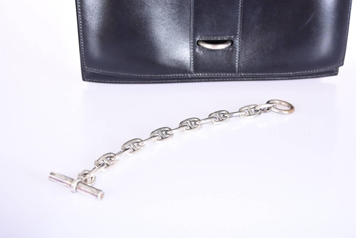 Pristine Condition

Hermes perfect size 24cm! 
Very rare to find this bag with the REMOVABLE STERLING SILVER CHAINE D'ANCRE bracelet you can actually use. Big enough for everyday use. Comfy double strap.

Hardware: Sterling silver 
Country of