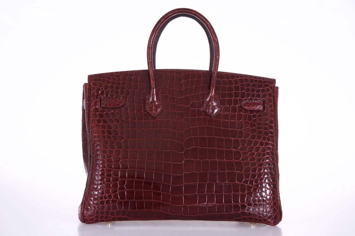 Women's or Men's Hermes Birkin Bag 35cm Bordeaux Crocodile Gold Hardware Must See 