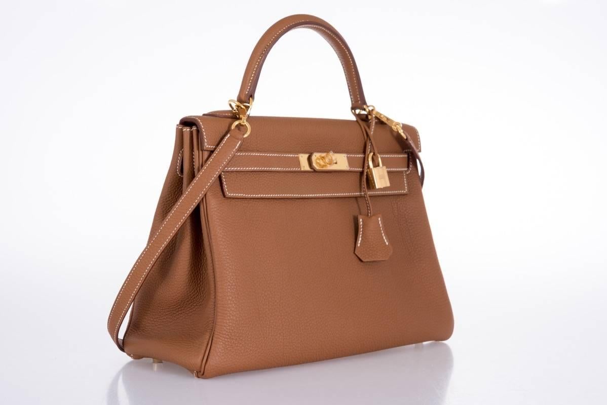 Hermes Perfect Kelly 32Cm Kelly Gold Togo Gold Hardware Insane New Color

New Condition
12.5