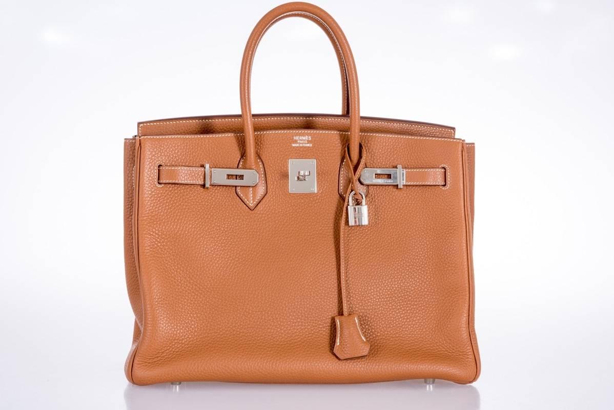 Hermes 35cm Birkin Bag Gold Togo palladium hardware classic In Excellent Condition For Sale In NYC Tri-State/Miami, NY