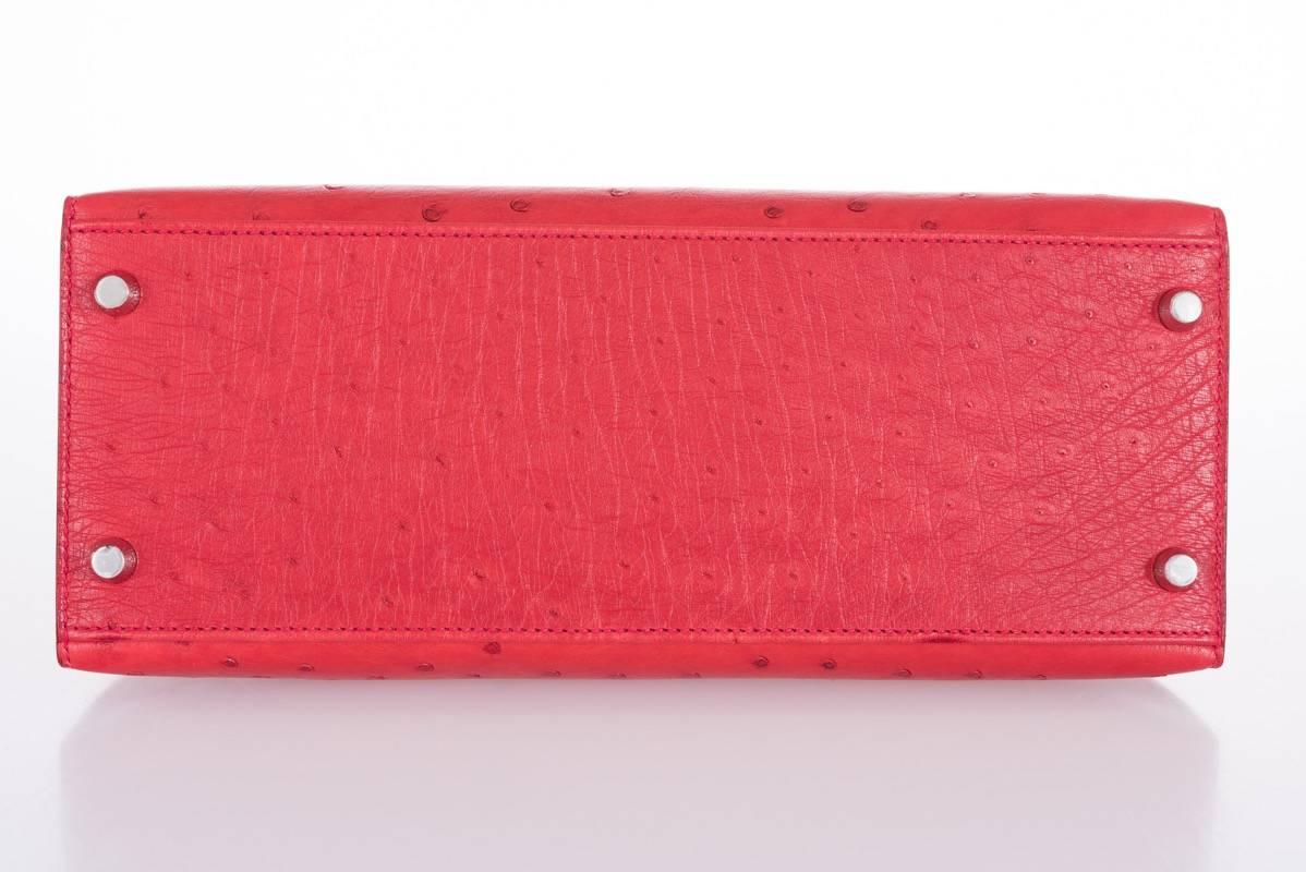 Hermes Ostrich Kelly 28cm Rouge Vif Palladium Hardware  For Sale 1