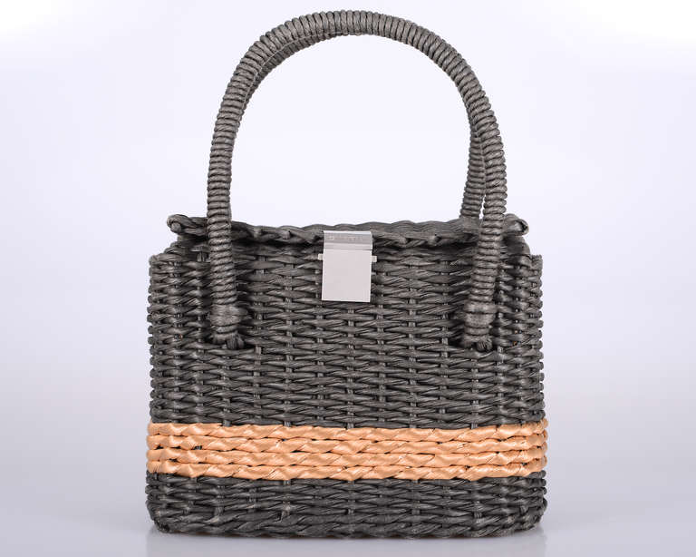 CHANEL COVETED WICKER BASKET BAG. THIS IS A COLLECTOR'S BAG, NO LONGER PRODUCED. Perfect summer bag. LOVE THIS FIND!
   
THE BAG IS NEW COMES WITH A SLEEPER, ID STAMP, AND ID CARD.

READ MY FEEDBACK AND BID WITH CONFIDENCE.
