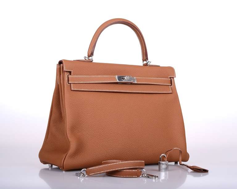 HERMES KELLY BAG 35cm GOLD W PALLADIUM HARDWARE JaneFinds In New Condition In NYC Tri-State/Miami, NY