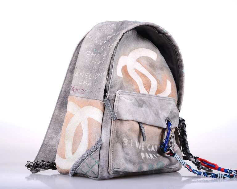 LIMITED EDITION 2014 ART CHANEL GRAFFITI Gray BACKPACK HANDBAG 1
