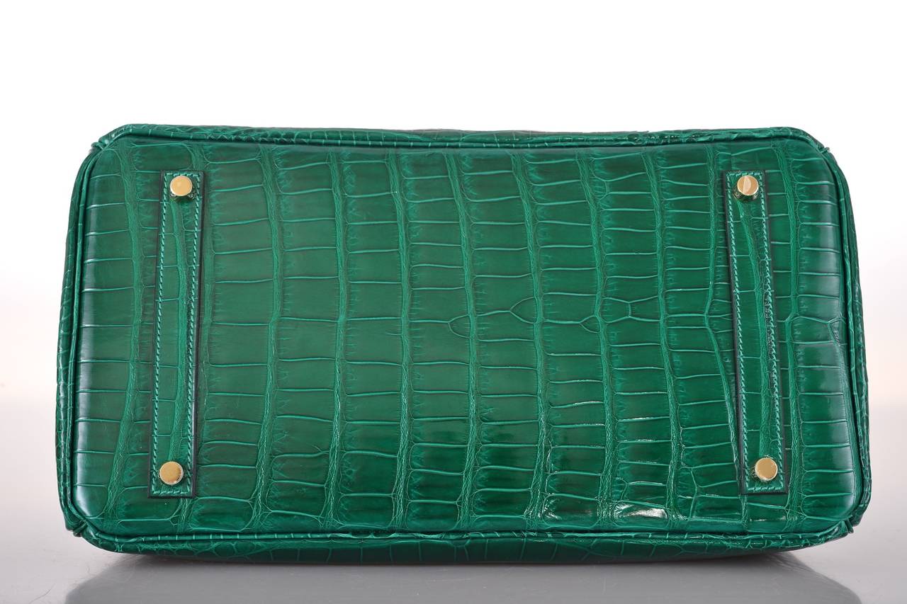 Women's HERMES BIRKIN BAG 35cm EMERALD GREEN CROCODILE (VERT ÉMERAUDE) JaneFinds