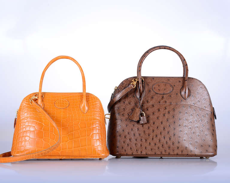 SENSATIONAL HERMES ALLIGATOR BOLIDE 25cm SAFFRON RARE GOLD HARDWARE! In Excellent Condition In NYC Tri-State/Miami, NY