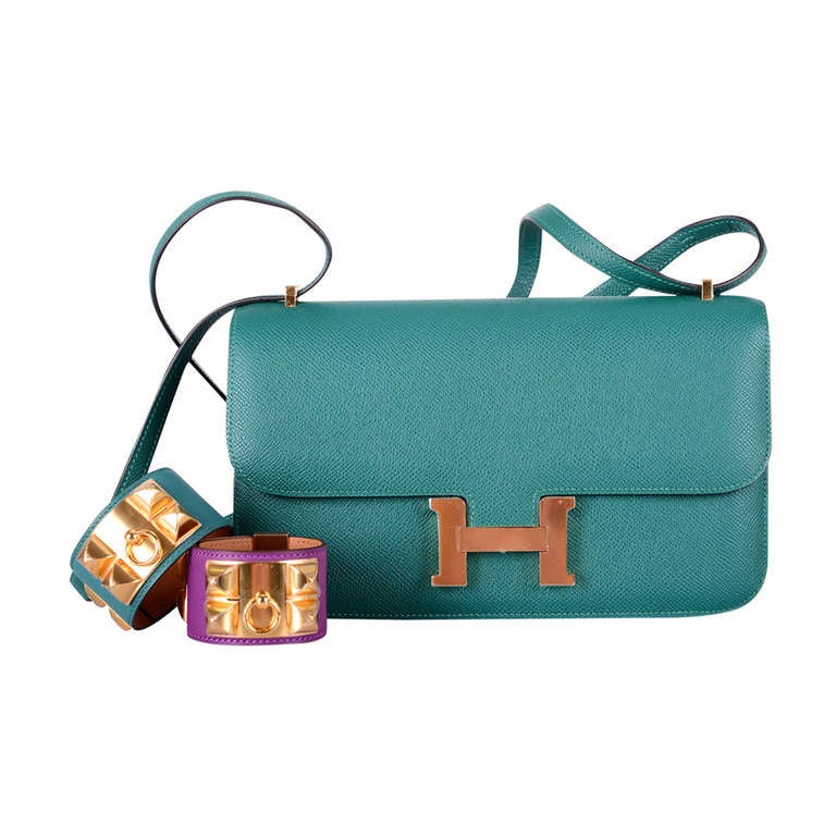 As always, another one of my fab finds! Hermes constance elan 25cm. THE INCREDIBLE MALACHITE. Comfy longer strap that is perfect on the shoulder and cross body wear!

This bag is brand new with original box and accessories.

**Note: Accessories