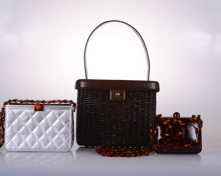 Women's HAMPTONS MUST CHANEL VINTAGE Bag SUPER RARE WICKER & LEATHER