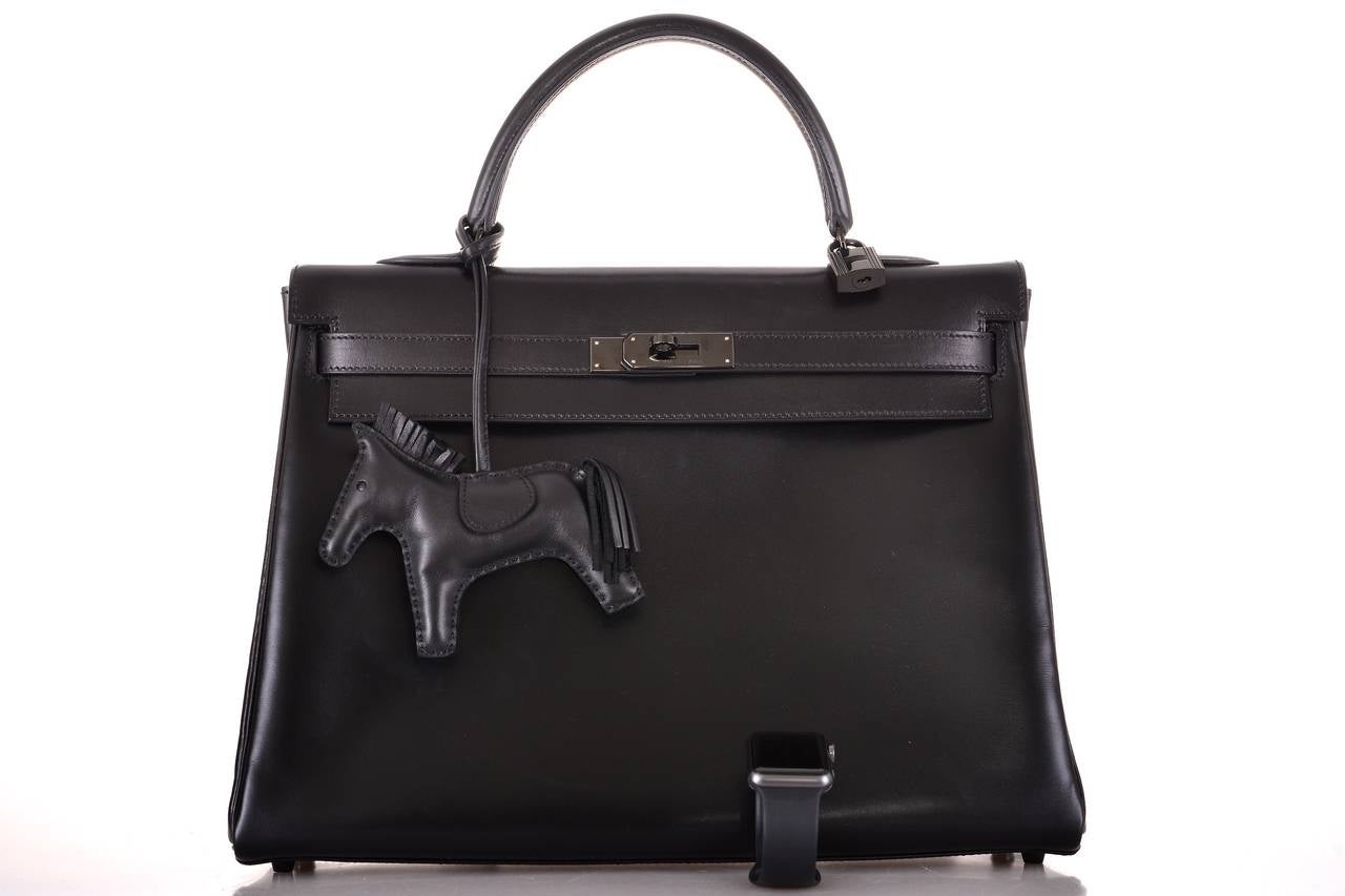 HERMES KELLY 35CM LIMITED PRODUCTION SO BLACK BOX KELLY JaneFinds In Excellent Condition In NYC Tri-State/Miami, NY