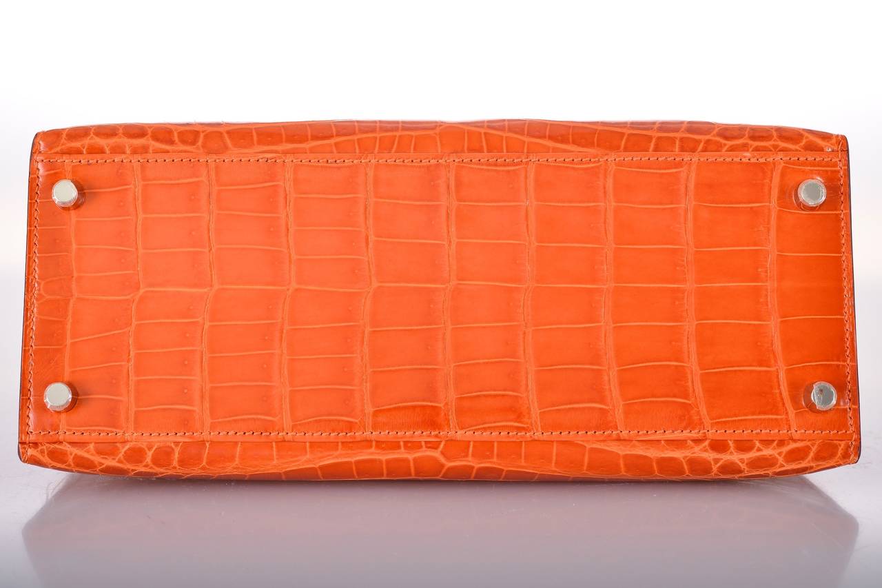 Hermes Kelly Bag 28cm Crocodile Orange Simply Stunning! JaneFinds In New Condition In NYC Tri-State/Miami, NY