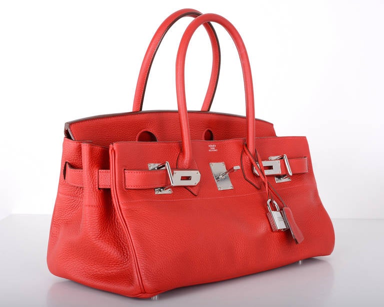 AS ALWAYS, ANOTHER ONE OF MY BRILLIANT HERMES FINDS! GORGEOUS DISCONTINUED VERMILLION COLOR!
 
Hermès JEAN PAUL GAULTIER Shoulder Birkin IN THE MOST GORGEOUS RED!

42cm in with palladium Hardware.

A JANEFINDS BAGINIZER IN A SZ LARGE IS A MUST