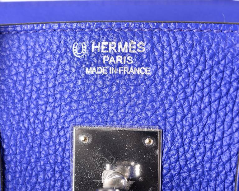 As always, another one of my fab finds! INCREDIBLE Hermes SPECIAL ORDER BIRKIN BAG 35cm BLUE ELECTRIQUE WITH FUCHSIA CHEVRE INTERIOR TWO TONE WITH PALLADIUM HARDWARE. TRULY UN-GETTABLE COMBINATION in beautiful TOGO leather!

This bag is pre-loved,