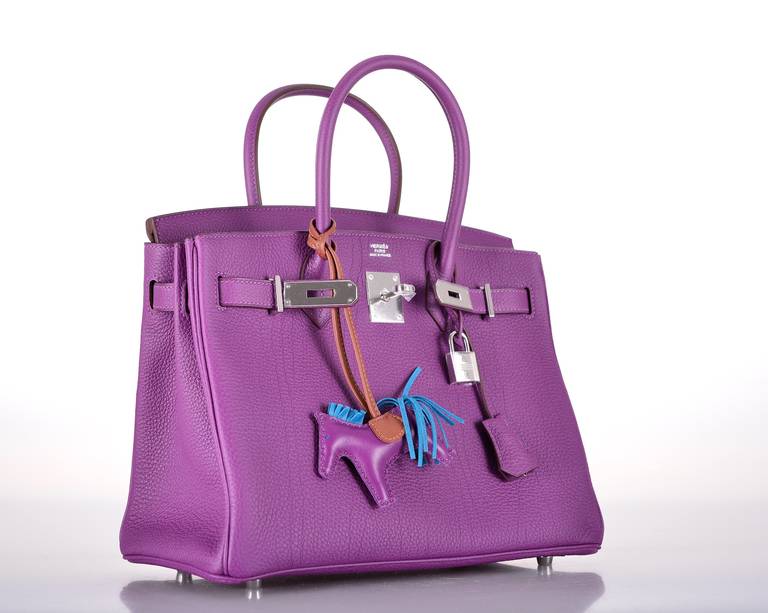 AS ALWAYS, ANOTHER ONE OF MY INCREDIBLE FINDS! THIS IS A VERY BEAUTIFUL NEW COLOR.

GORGEOUS 30cm ANEMONE TOGO LEATHER BIRKIN BAG WITH CHEVRE INTERIOR AND PALLADIUM HARDWARE. 

HERE IS YOUR CHANCE TO GRAB THIS BAG. ABSOLUTELY NEW! FABULOUS BAG!