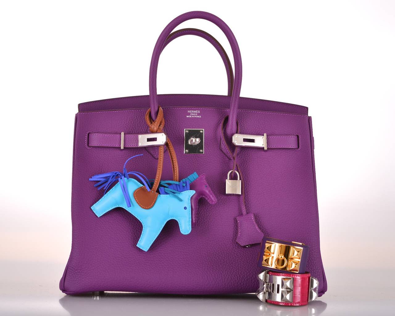 AS ALWAYS, ANOTHER ONE OF MY INCREDIBLE FINDS! THIS IS A VERY BEAUTIFUL NEW COLOR.

GORGEOUS 35cm ANEMONE TOGO LEATHER BIRKIN BAG WITH CHEVRE INTERIOR AND PALLADIUM HARDWARE. 

HERE IS YOUR CHANCE TO GRAB THIS BAG. ABSOLUTELY NEW! FABULOUS