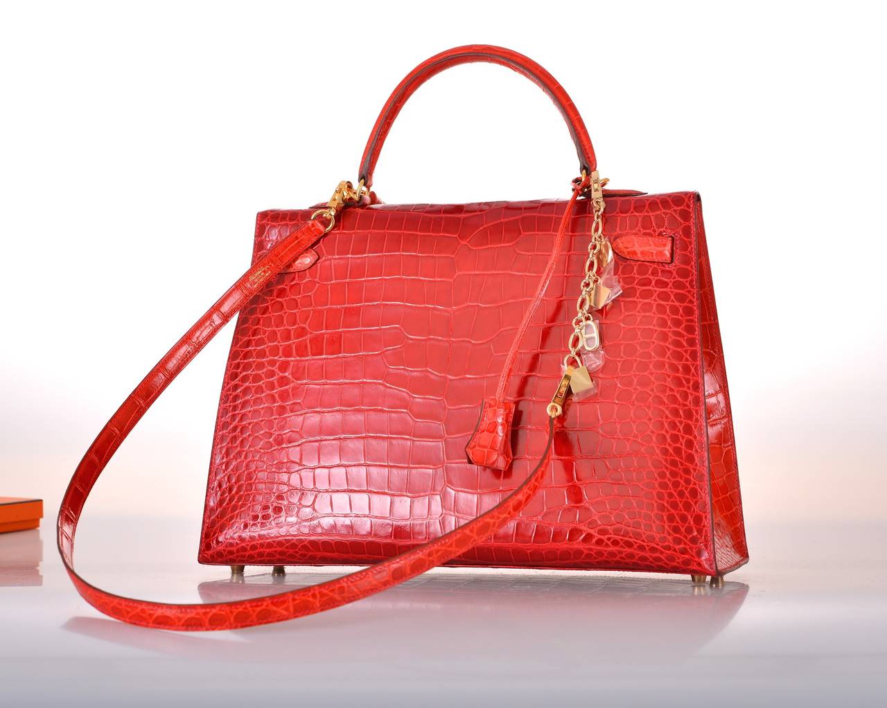 HERMES KELLY BAG 35cm BRAISE GERANIUM POROSUS W GOLD HARDWARE Janefinds In New Condition In NYC Tri-State/Miami, NY