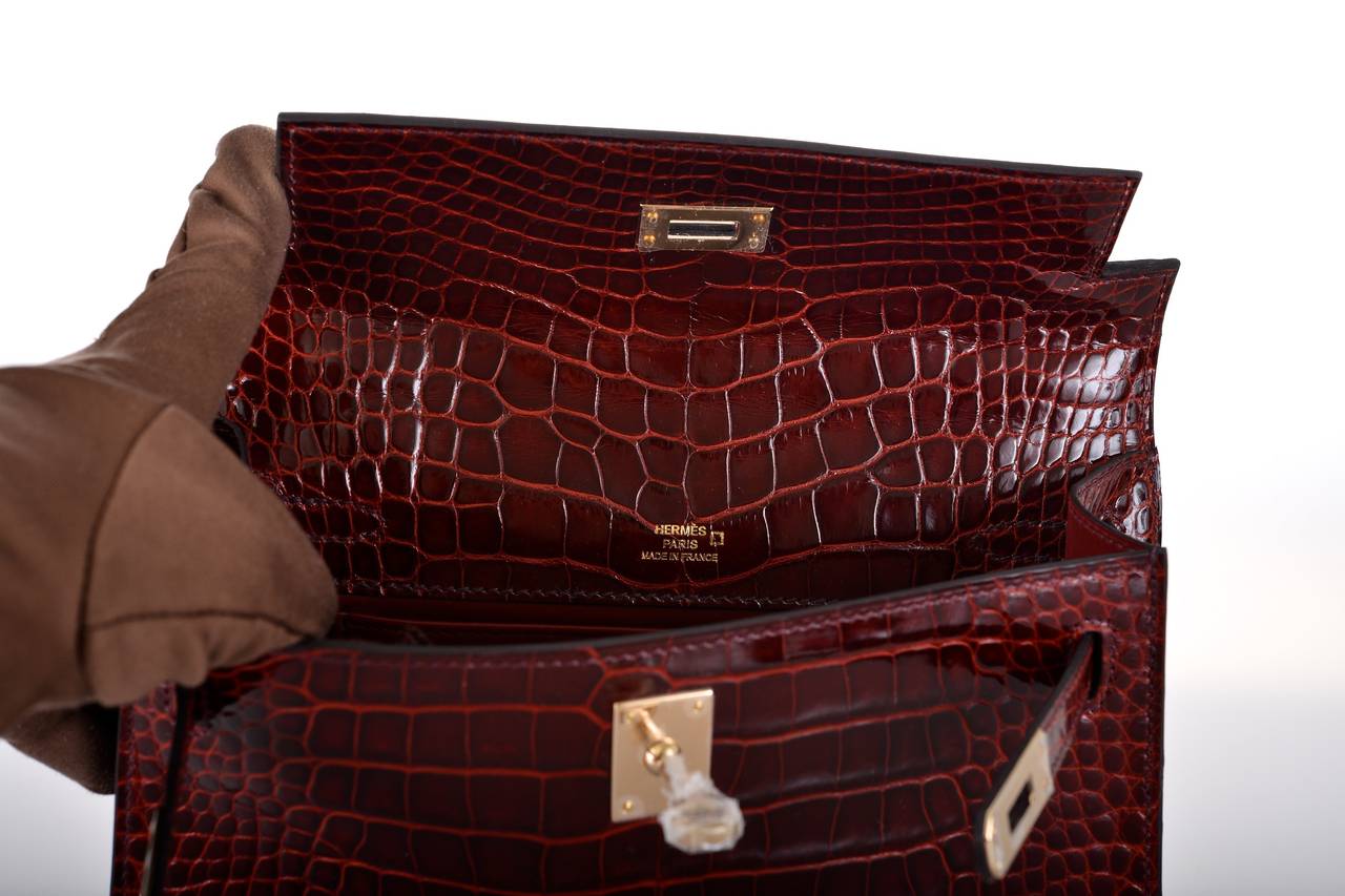 hermes kelly alligator handbag  