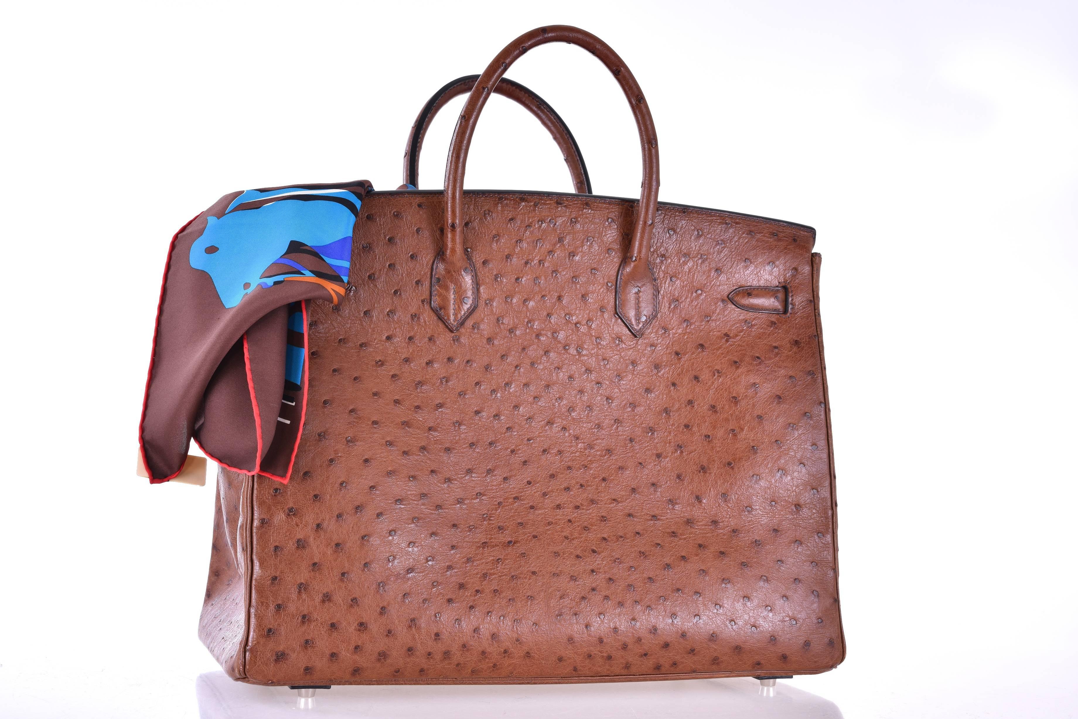Excellent Condition
Hermes 40cm Noisette Ostrich Birkin Bag with Palladium Hardware
15.5