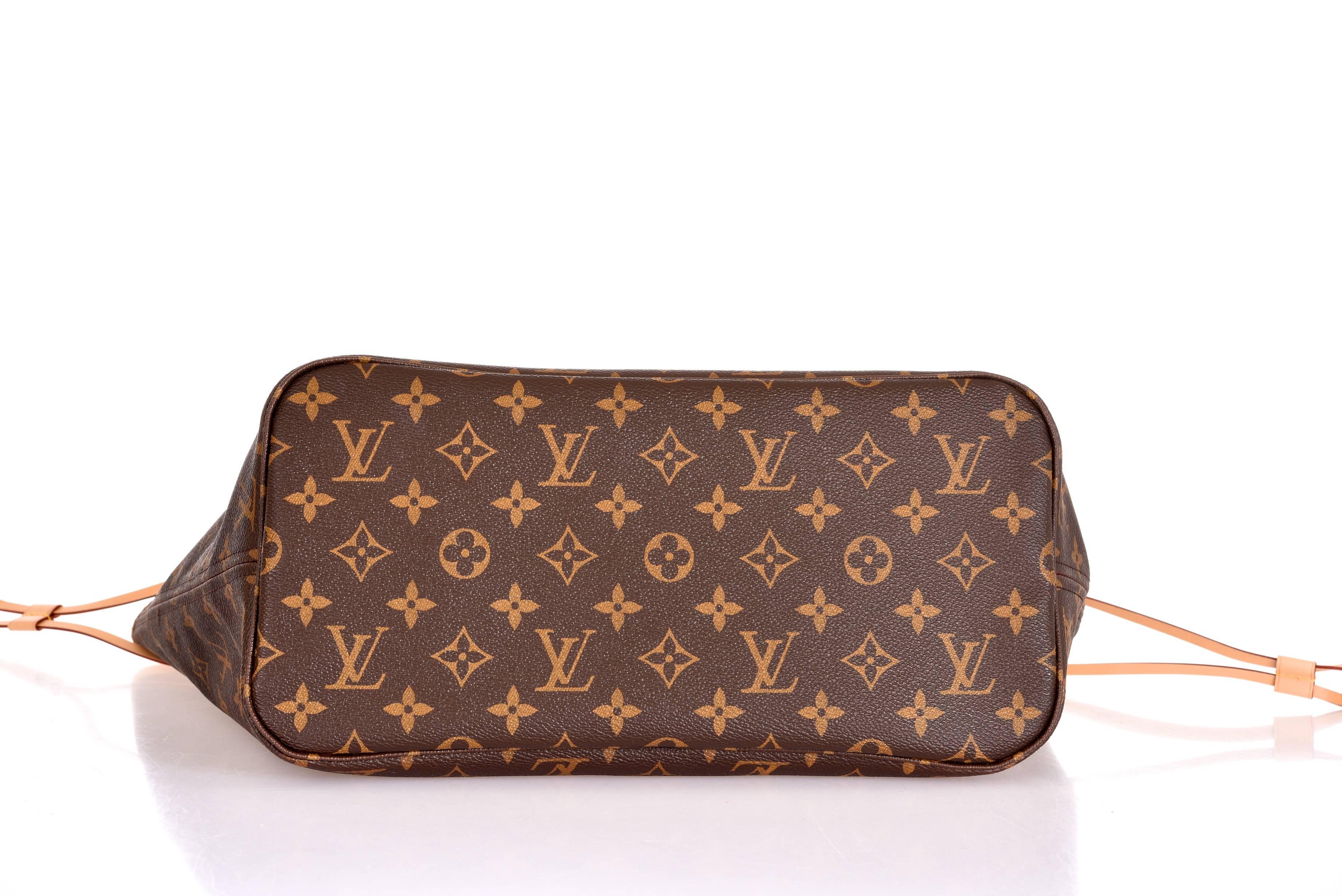 New Condition

Louis Vuitton released a slew of new ‘city’ Neverfull bags in the latest Volez, Voguez, Voyagez line. Available in the latest ‘Rose Ballerine‘ color, the cities currently featured for the line include:  Capri, Forte dei Marmi,