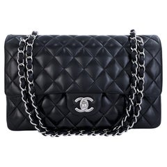 Chanel 2006 Vintage Black Lambskin Medium Classic Double Flap Bag SHW 64723