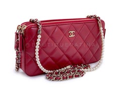 Chanel 2017 Red Fantasy Pearl Double Zip Clutch on Chain Crossbody Bag 69301