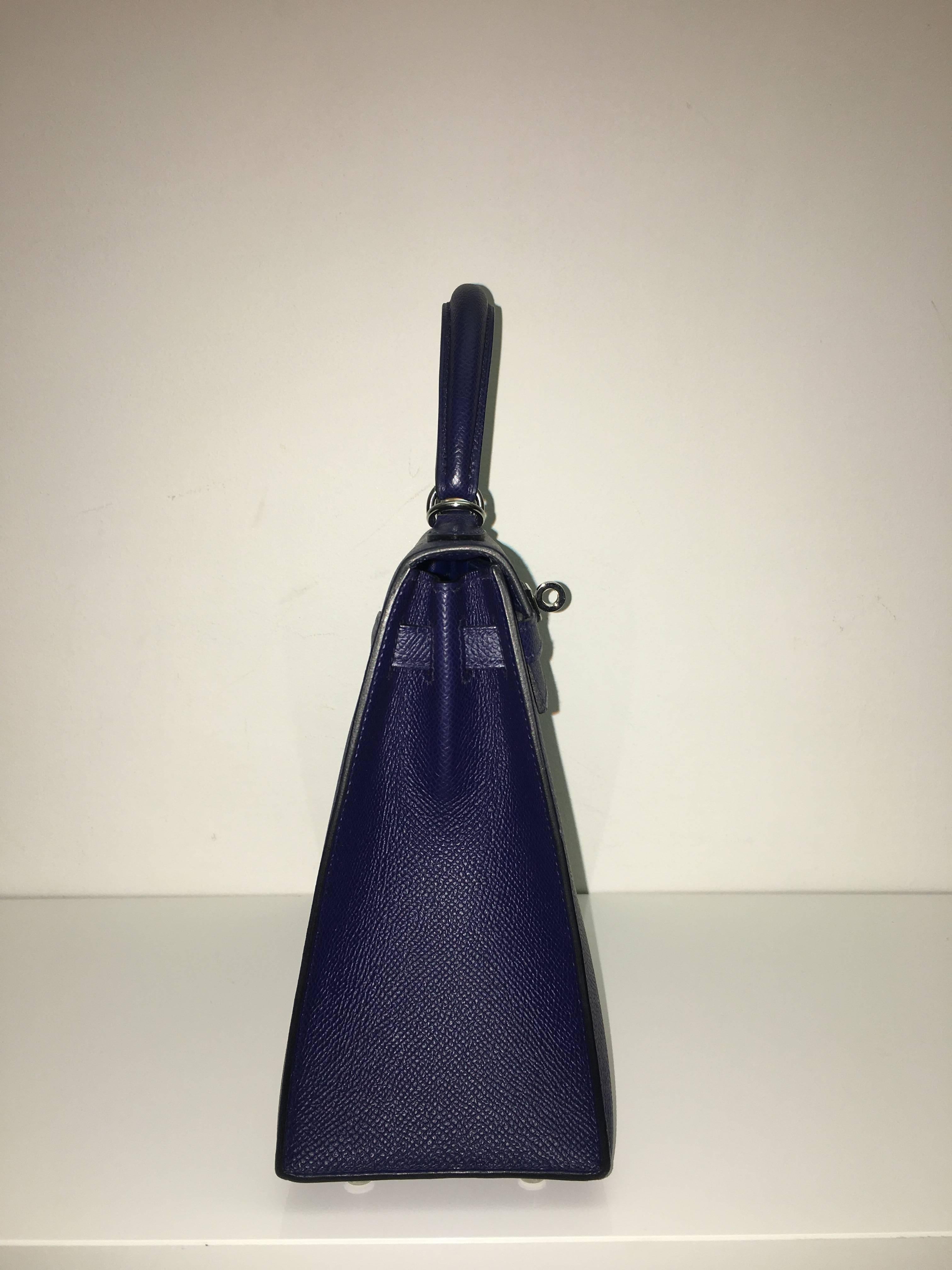 Brand New Hermes Kelly 25 Blue Sapphire Epsom PHW In New Condition For Sale In London, GB