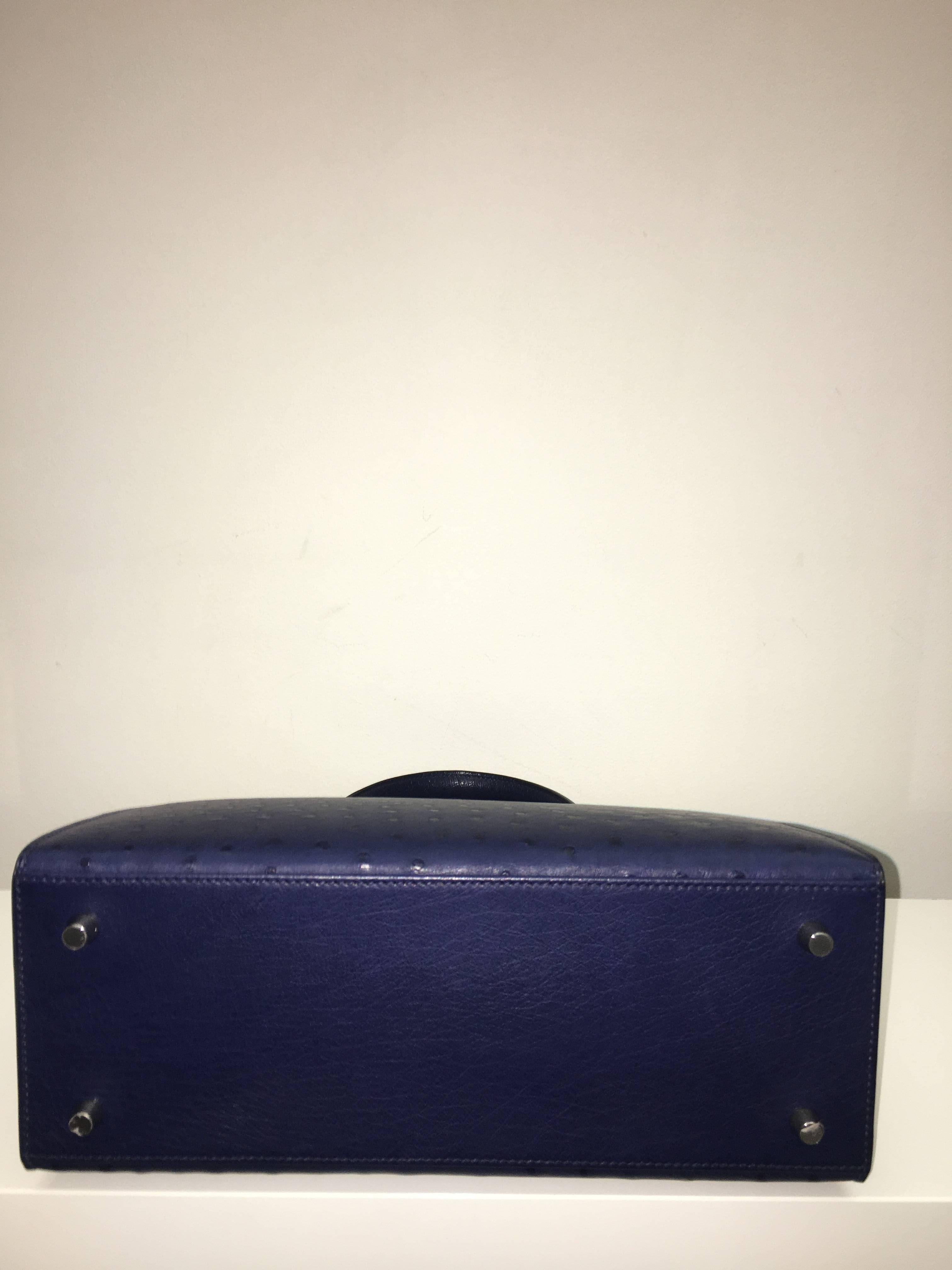Brand New Hermes Kelly 28 Blue Iris Ostrich PHW In New Condition In London, GB