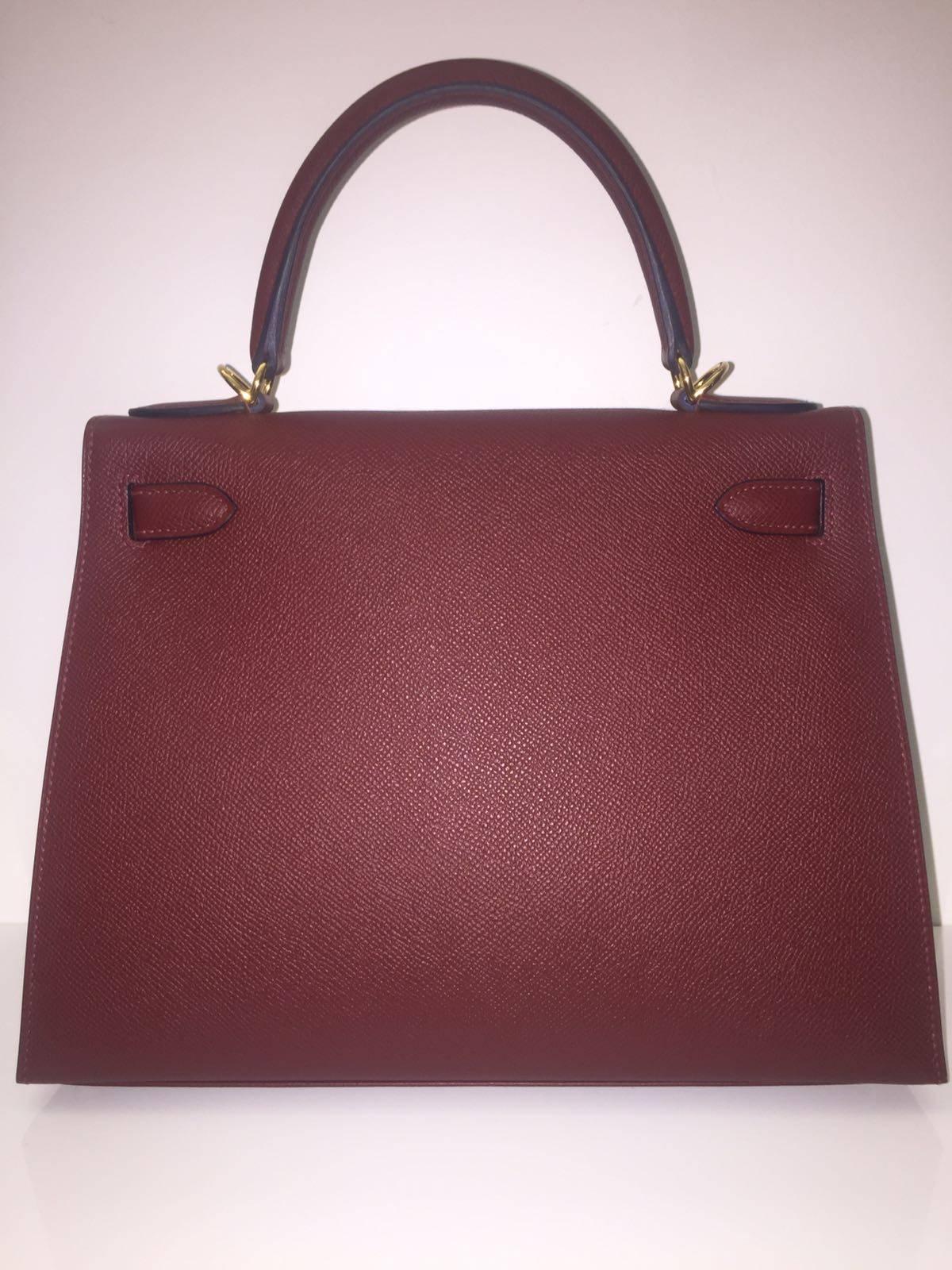 Hermes 
Kelly Size 25
Epsom Leather 
Colour Rouge H
Gold Hardware
store fresh, comes with receipt and full set (dust bag, box...) 
Hydeparkfashion specializes in sourcing and delivering authentic luxury handbags, mainly Hermes, to client around the