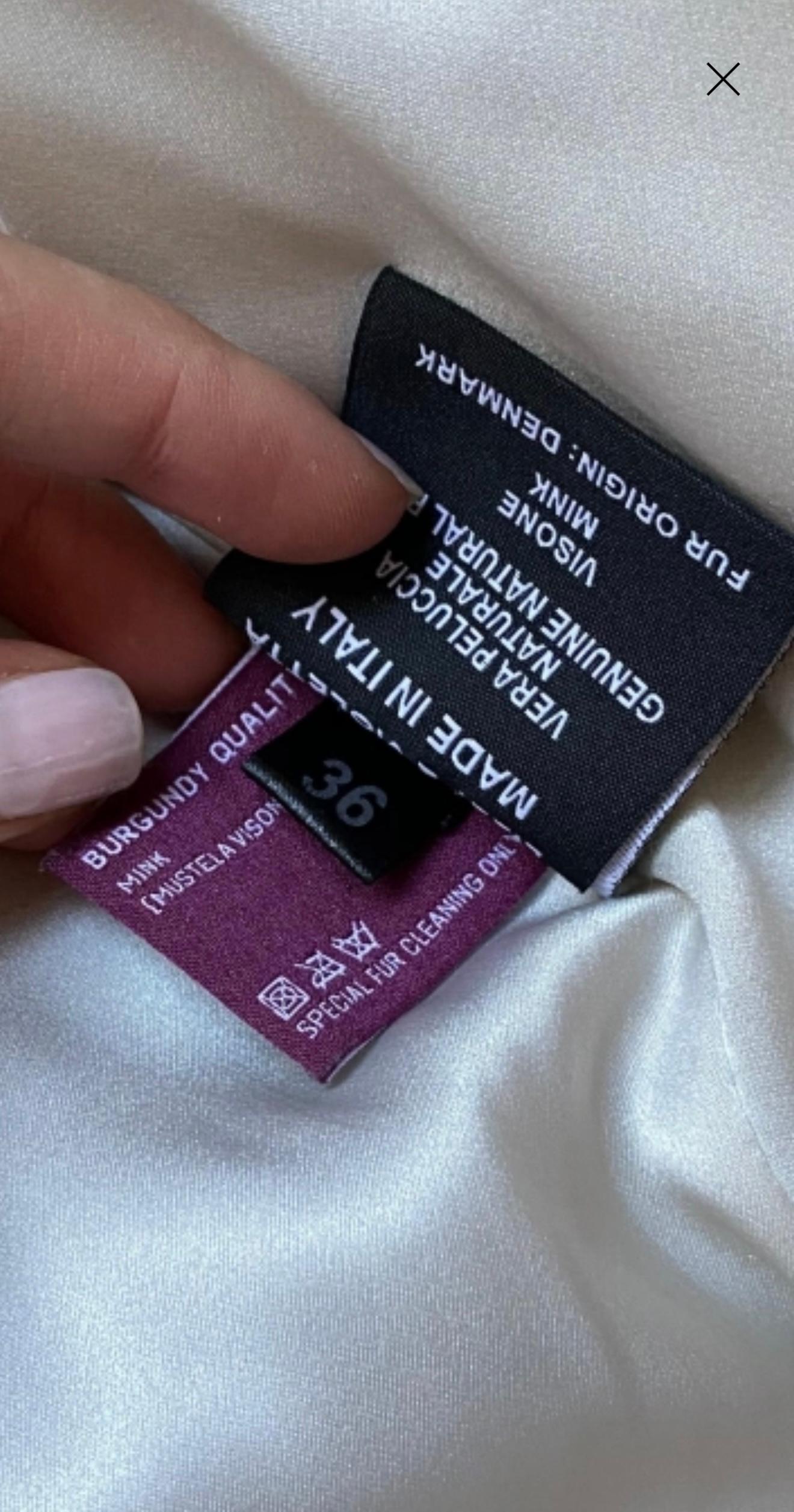 Lilly e Violetta - Veste à manches courtes en vison bleu clair en vente 4
