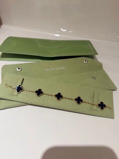Van Cleef and Arpels Onyx Vintage Alhambra 5 motif bracelet