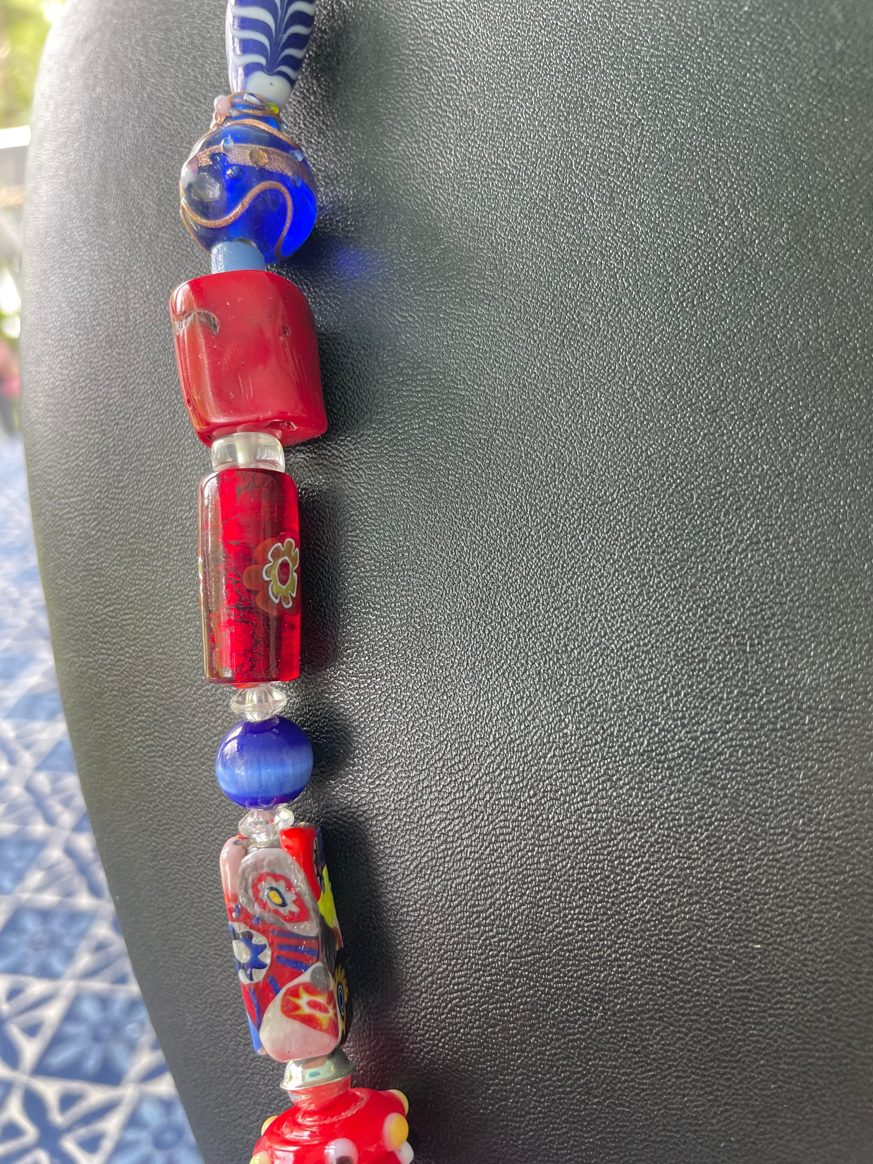 LB offre una collana di corallo e turchese in vetro SS In condizioni buone in vendita a Pittsburgh, PA