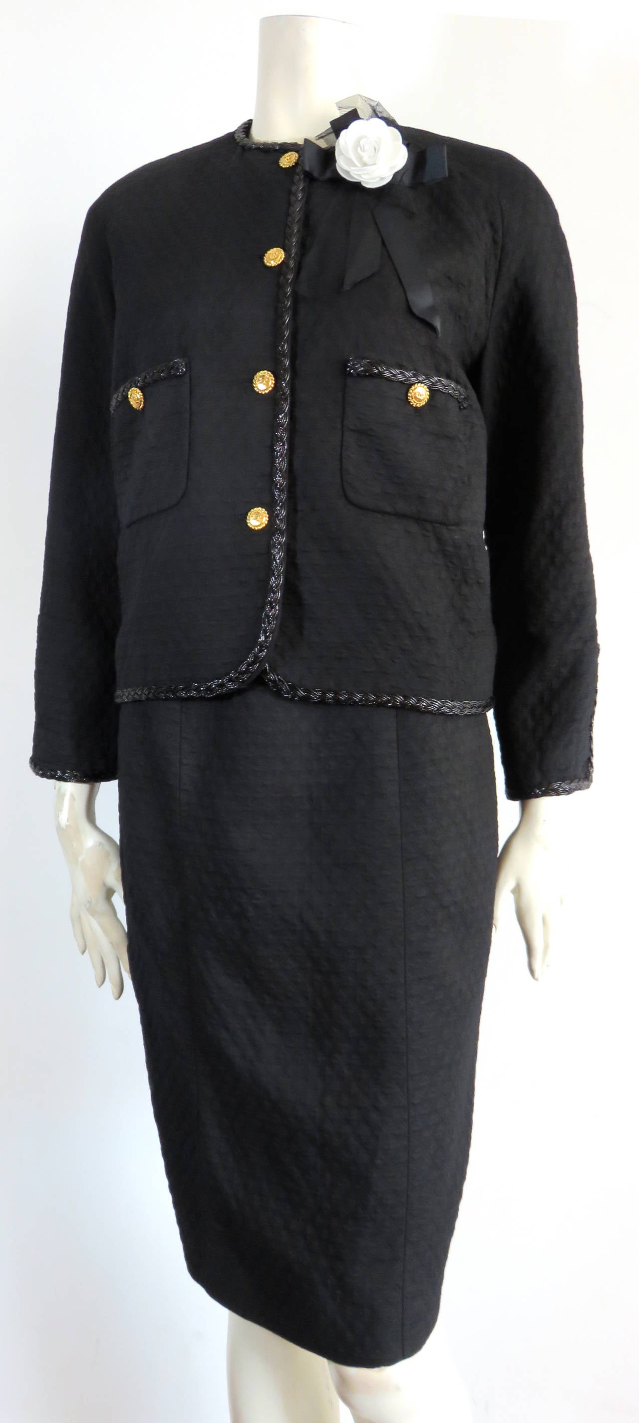 Women's 1980's CHANEL Diamond quilted skirt suit