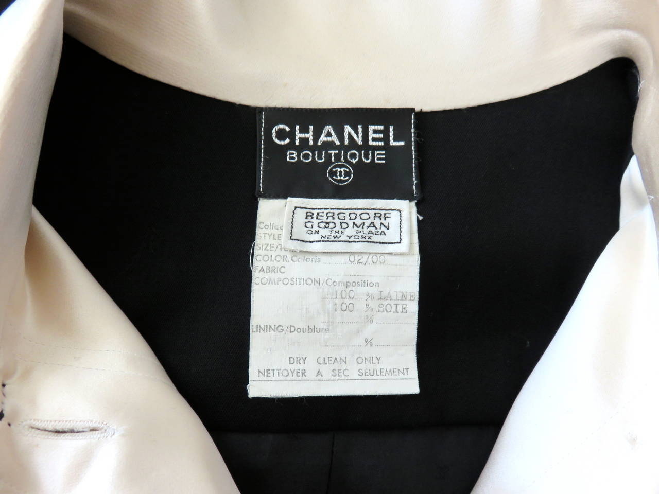 1980's CHANEL Silk tuxedo dress 5