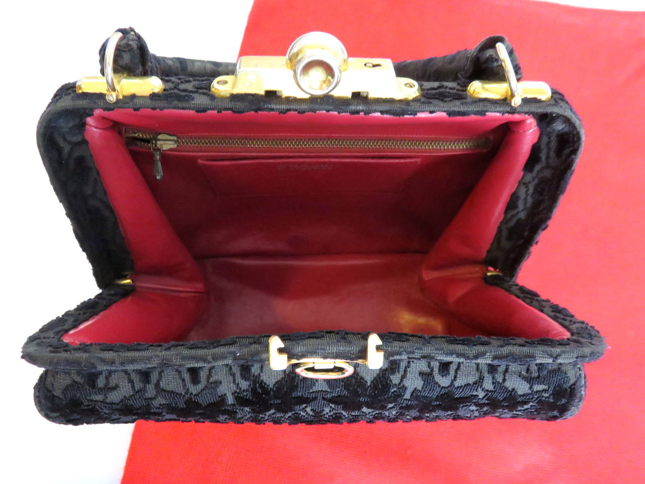 1970's ROBERTA DI CAMERINO Black cut velvet box purse For Sale 5