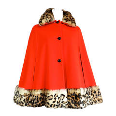 Vintage 1960's LILLI ANN Fur trimmed cape