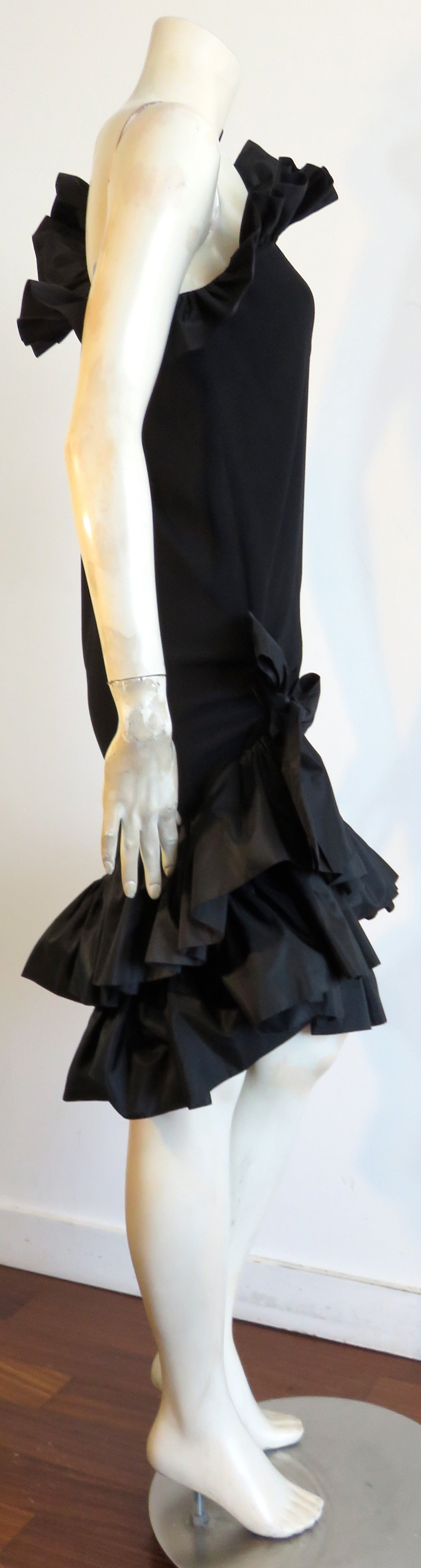 Women's 1980's YVES SAINT LAURENT YSL Paris ruffle dress For Sale