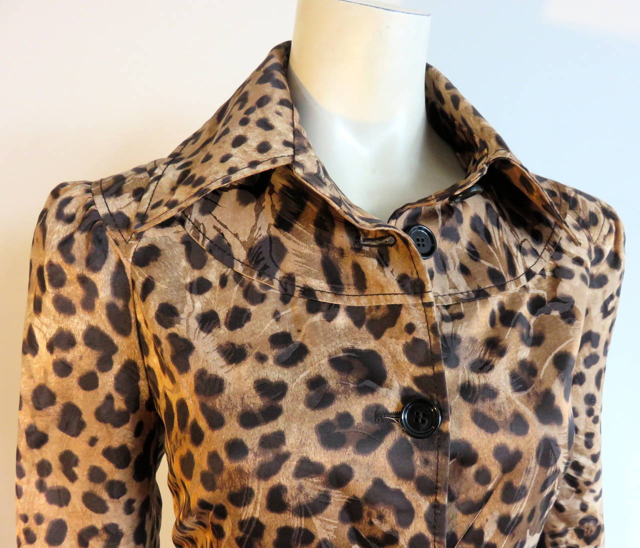 DOLCE & GABBANA Leopard printed jacquard jacket In Excellent Condition In Newport Beach, CA
