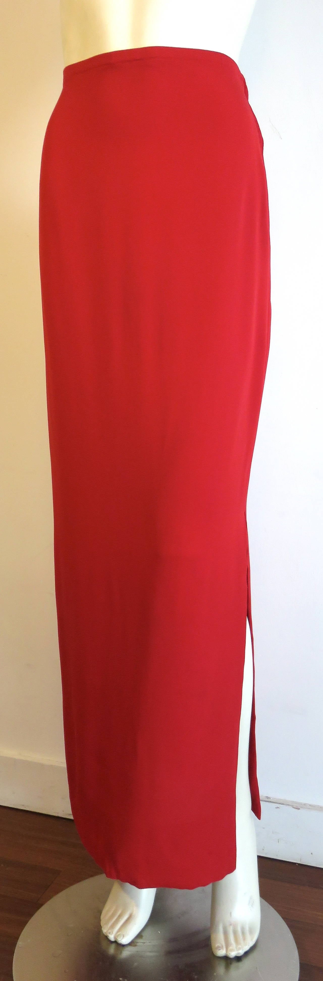 1980's GALANOS Red silk crepe 2pc. skirt & tunic set For Sale 1