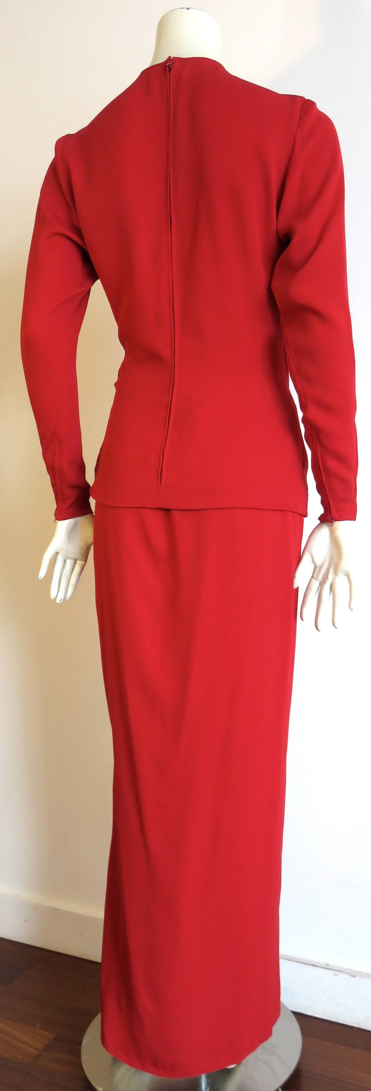 Women's 1980's GALANOS Red silk crepe 2pc. skirt & tunic set For Sale