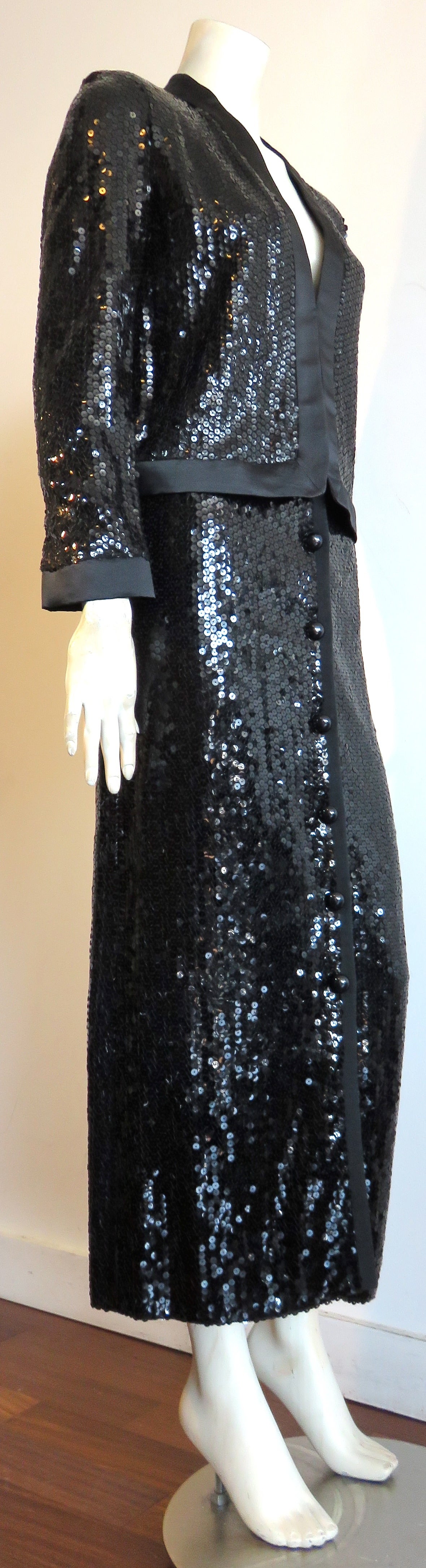 Black 1970's VALENTINO Sparkling black sequin evening set For Sale