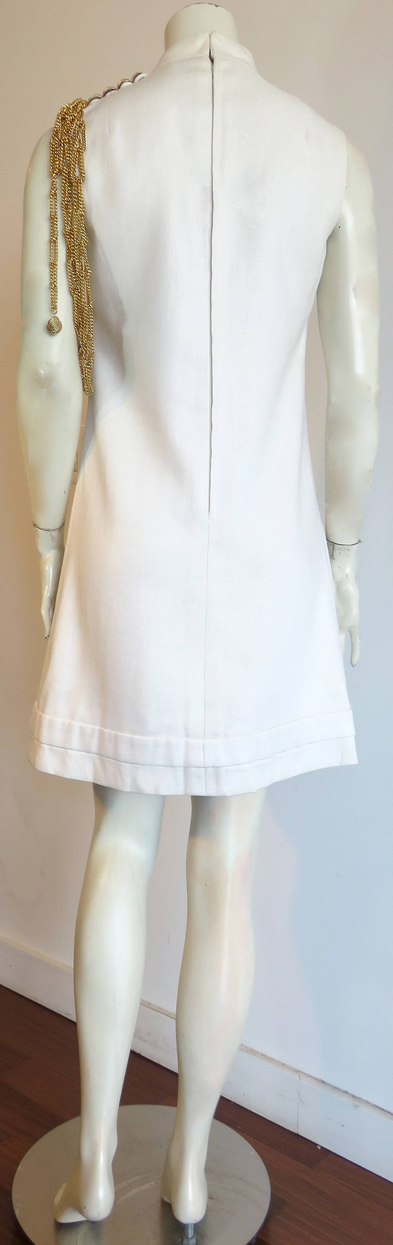 1960's BILL BLASS For MAURICE RENTNER Chain detail dress For Sale 3
