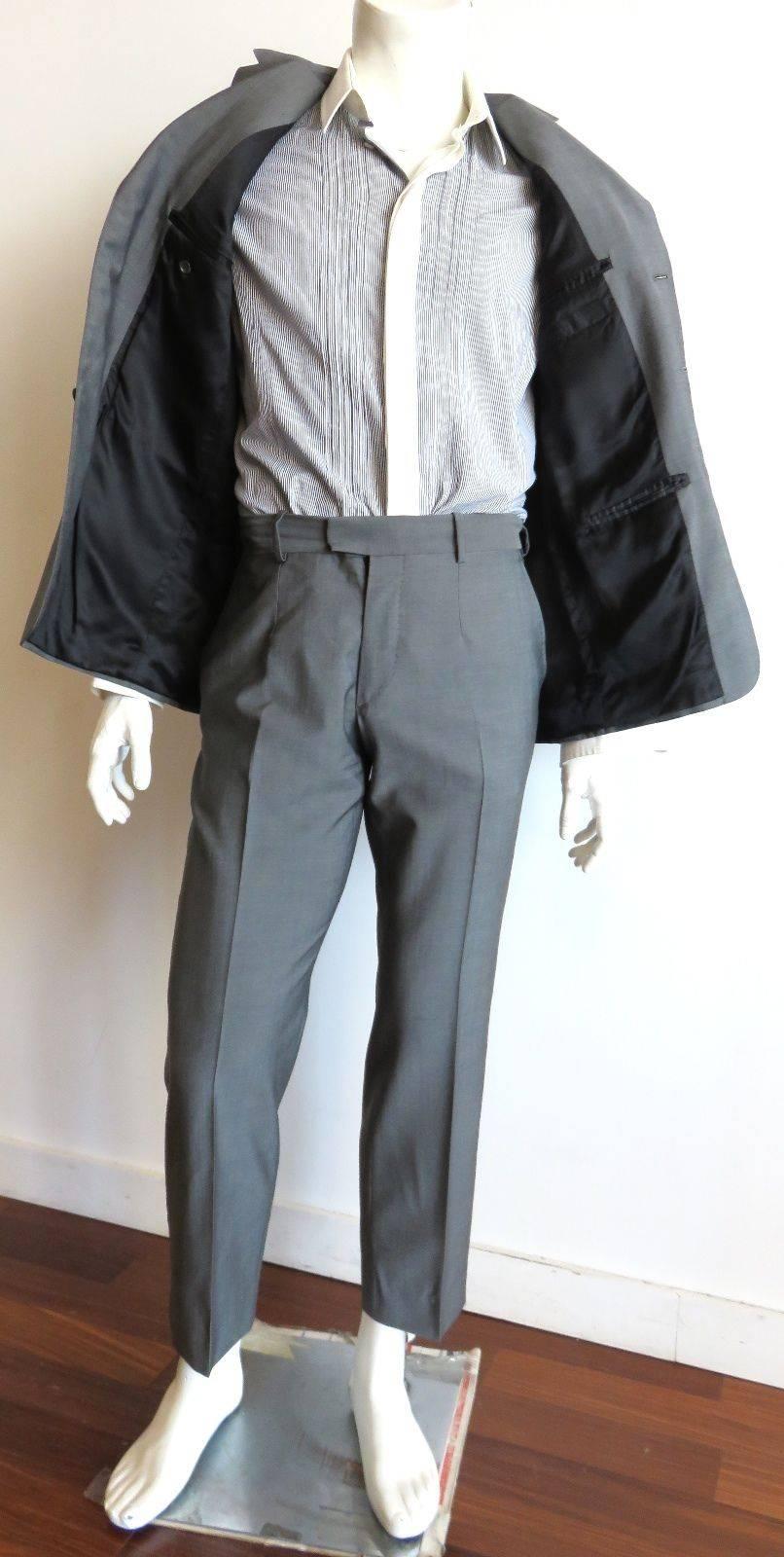 Gray 2004 ALEXANDER MCQUEEN Men's wool mohair suit 