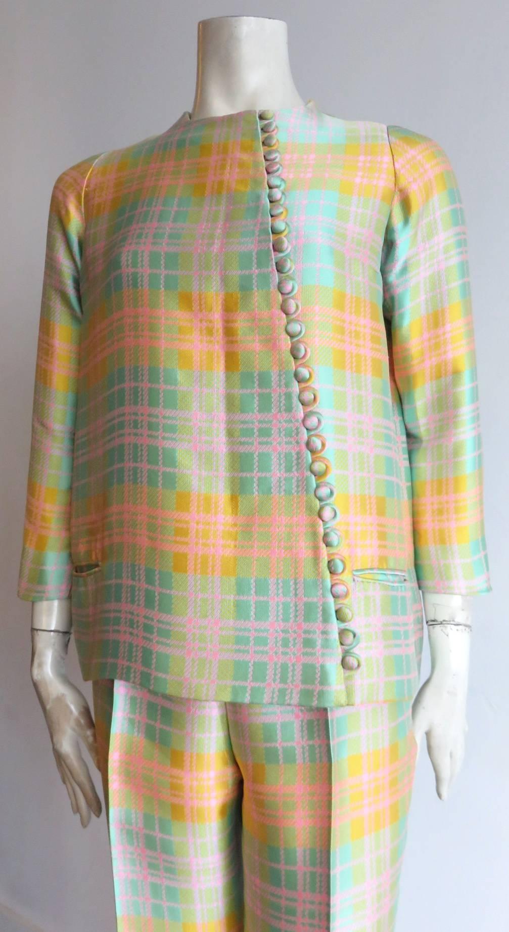 1970's DONALD BROOKS Silk jacket & pant set For Sale 1