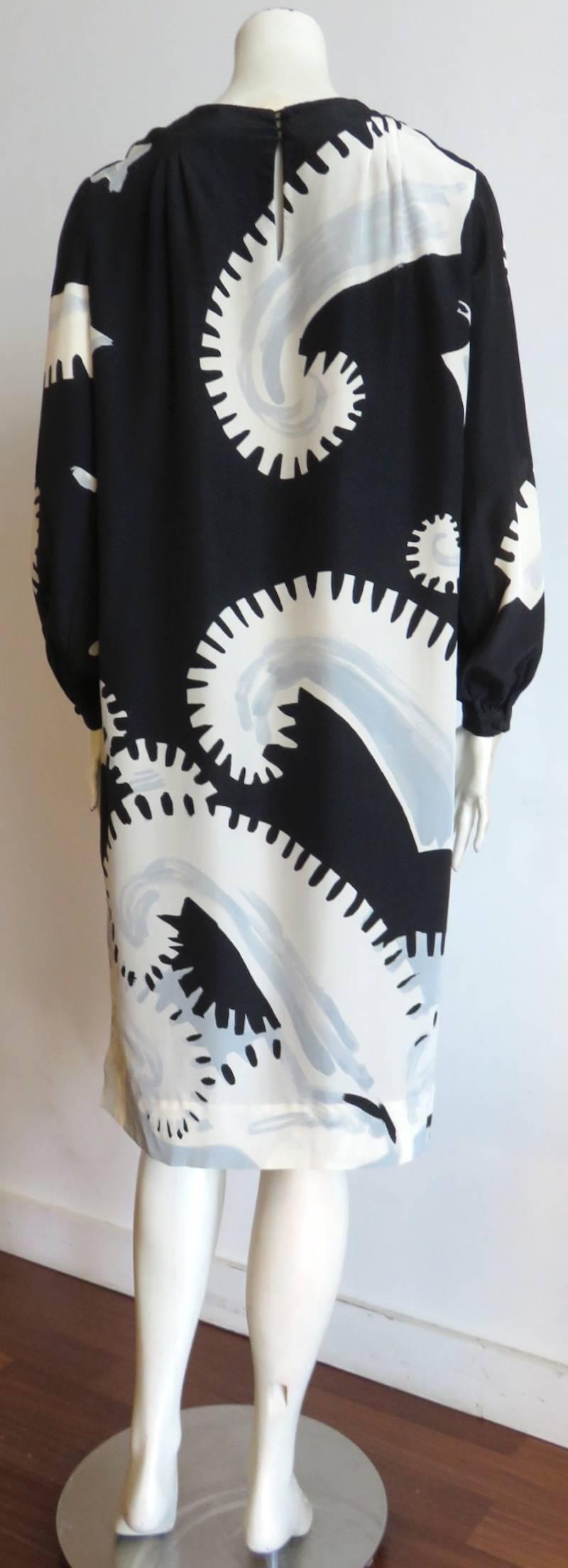 Women's 1980's MICHAELE VOLLBRACHT Printed silk dress