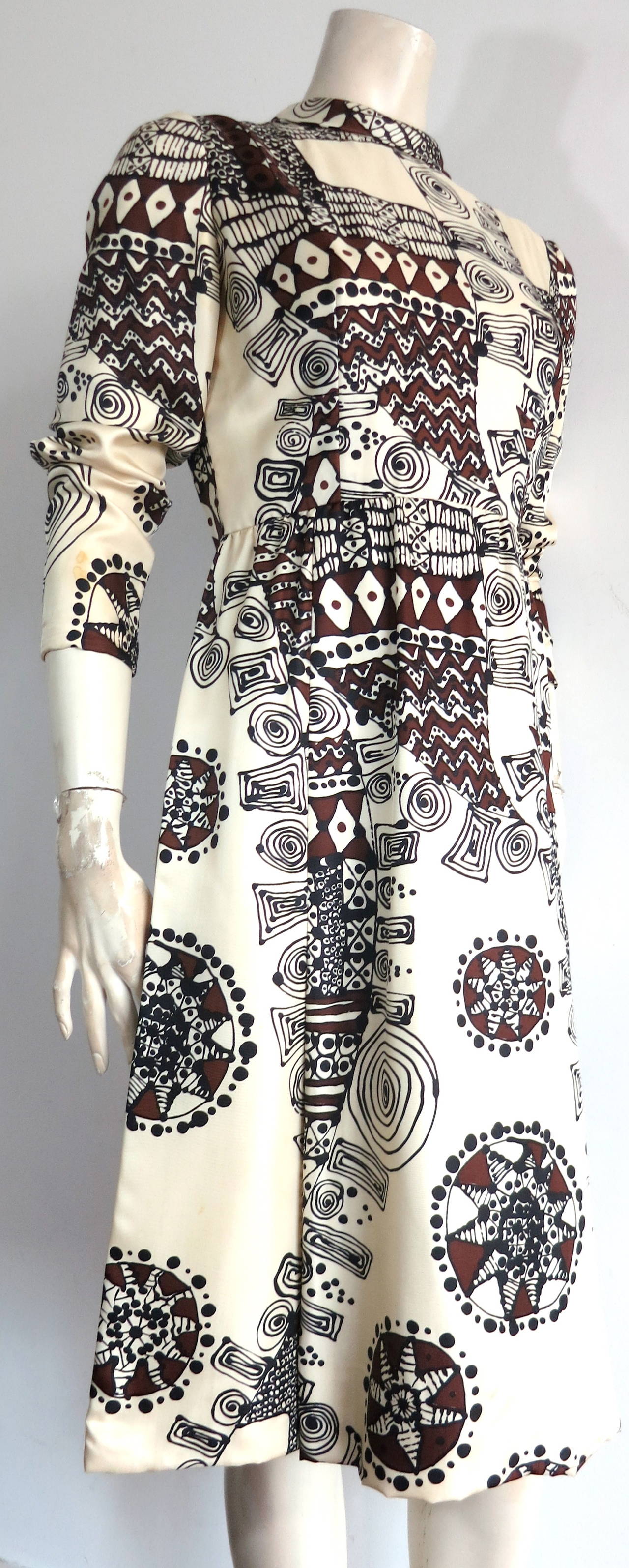 1960's ADELE SIMPSON Printed silk dress For Sale 1
