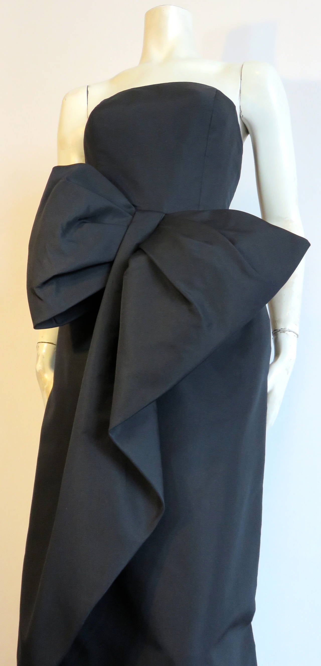 Women's 1970's MIGNON 'Gilda' inspired evening dress For Sale