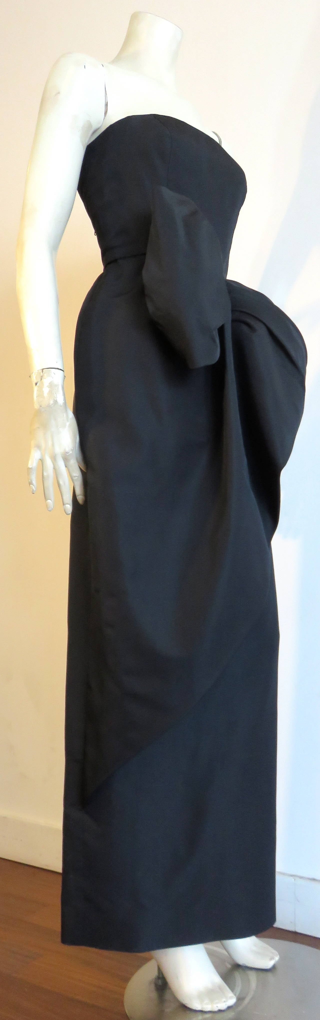 1970's MIGNON 'Gilda' inspired evening dress In Excellent Condition For Sale In Newport Beach, CA